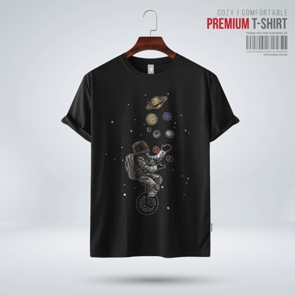 Fabrilife Mens Premium T-Shirt - Astronaut Juggling Planets